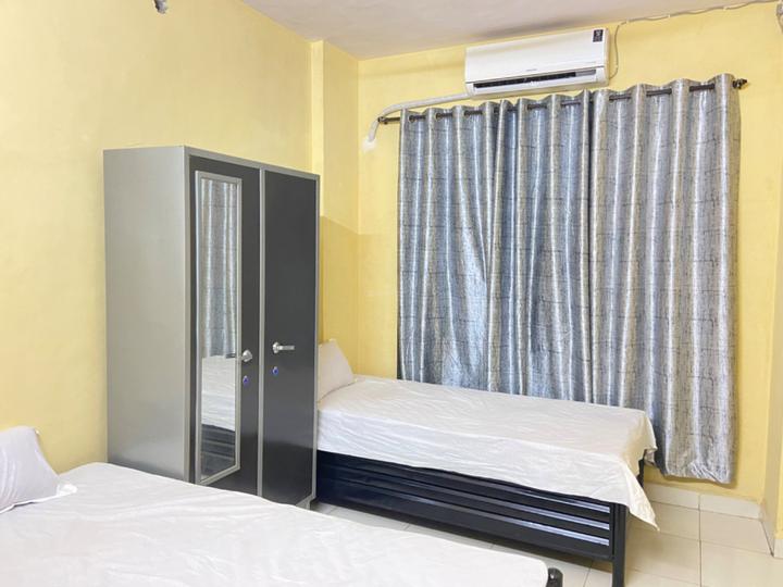 Bedroom Image of Living space in Airoli, Navi Mumbai