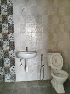 Bedroom Three Image of 1127 Sq.ft 3 BHK Apartment / Flat for sale in Oberoi Eternia Towers A to D, Mulund West Mumbai for Rs. 45000000