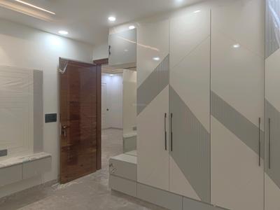 Bedroom Image of 1250 Sq.ft 3 BHK Builder Floor for sale in Sector 11 Rohini New Delhi for Rs. 19500000