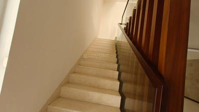 Balcony Image of 3240 Sq.ft 5 BHK Independent House for sale in MGF The Vilas Apartment, DLF Phase 2 Gurgaon for Rs. 220000000