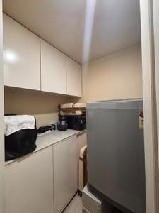 Kitchen Image of 1601 Sq.ft 3 BHK Apartment / Flat for sale in Man Dunes, Bandra West Mumbai for Rs. 95000000