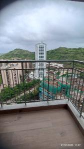 Balcony Image of 1400 Sq.ft 2 BHK Apartment / Flat for sale in Kumar Kruti, Kalyani Nagar Pune for Rs. 14000000