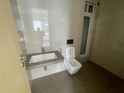 Image of 1184 Sq.ft 2 BHK Apartment / Flat for rent in Monte South, Byculla, Mumbai for Rs. 155000