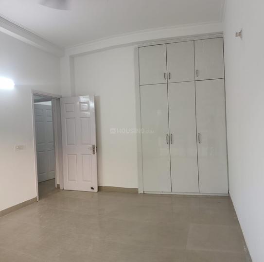 Omicron I Greater Noida Bedroom 1