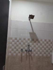 Bathroom Image of 1400 Sq.ft 3 BHK Builder Floor for rent in Mansarovar Extension Jaipur for Rs. 26000