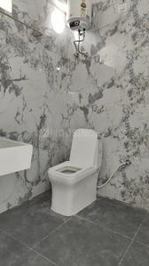 Bathroom Image of 600 Sq.ft 1 BHK Apartment / Flat for rent in Kondapur Hyderabad for Rs. 29800