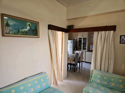 Living Room Image of 750 Sq.ft 2 BHK Apartment / Flat for sale in Mazgaon Mumbai for Rs. 11500000