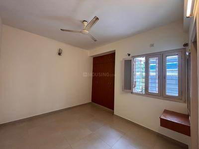 Bedroom Image of 650 Sq.ft 1 BHK Apartment / Flat for rent in Indira Nagar Bengaluru for Rs. 42000