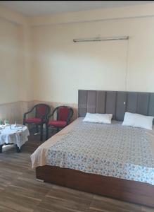 Bedroom Image of 400 Sq.ft 1.5 BHK Independent House for rent in Mehli Shimla for Rs. 18000
