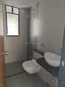 Bathroom Image of 2150 Sq.ft 4 BHK Apartment / Flat for sale in Mantra Mirari Phase 2, Mundhwa Pune for Rs. 27000000