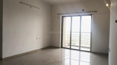 Living Room Image of 1850 Sq.ft 2 BHK Apartment / Flat for rent in Adani The Meadows, Shantigram Ahmedabad for Rs. 40000