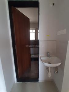 Bathroom Image of 688 Sq.ft 1 BHK Apartment / Flat for rent in Swaraaj Height, Punawale Pune for Rs. 17000