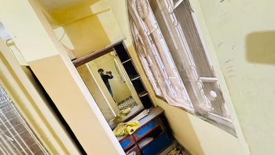 Balcony Image of 750 Sq.ft 2 BHK Apartment / Flat for rent in Khatiwala Tank Indore for Rs. 16000