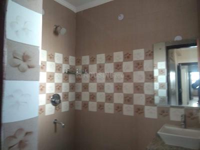 Bathroom Image of 2400 Sq.ft 2 BHK Builder Floor for rent in Palam Vihar Extension Gurgaon for Rs. 20000