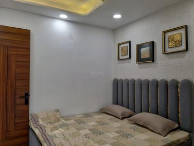Bedroom Image of 810 Sq.ft 3 BHK Apartment / Flat for sale in Dwarka Mor New Delhi for Rs. 5100000