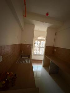 Kitchen Image of 976 Sq.ft 2 BHK Apartment / Flat for rent in Kalpataru Vivant North Wing B, Andheri East Mumbai for Rs. 85000