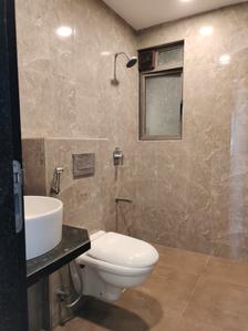 Common Bathroom Image of 1650 Sq.ft 3 BHK Apartment / Flat for sale in DLH The Park Residences Phase 1, Andheri West Mumbai for Rs. 53000000