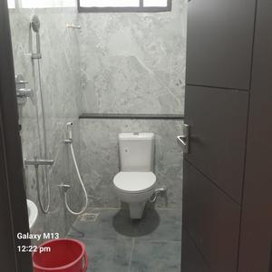 Bathroom Image of 1300 Sq.ft 3 BHK Apartment / Flat for sale in Madipakkam Chennai for Rs. 7900000