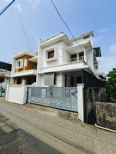 Vazhakkala, Kakkanad Main Image 1