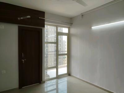 Bedroom Image of 650 Sq.ft 3 BHK Apartment / Flat for rent in Pyramid Infinity, Sector 70 Gurgaon for Rs. 25000