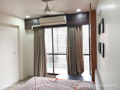 Bedroom Image of 2350 Sq.ft 3 BHK Apartment / Flat for sale in Devnandan Summit, Sargasan Gandhinagar for Rs. 6700000