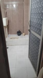 Bathroom Image of 700 Sq.ft 2 BHK Builder Floor for rent in Jhotwara Jaipur for Rs. 7000