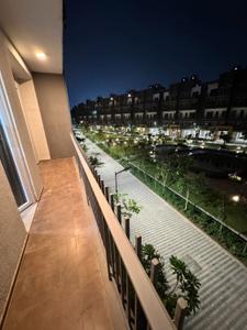 Balcony Image of 1595 Sq.ft 3 BHK Builder Floor for rent in Smartworld Orchard, Sector 61 Gurgaon for Rs. 49000