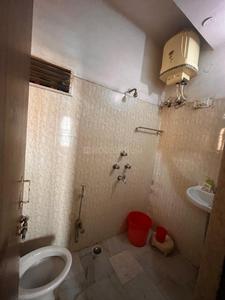 Bathroom Image of 1500 Sq.ft 3 BHK Apartment / Flat for rent in Ashiana Digha Road Patna for Rs. 25000