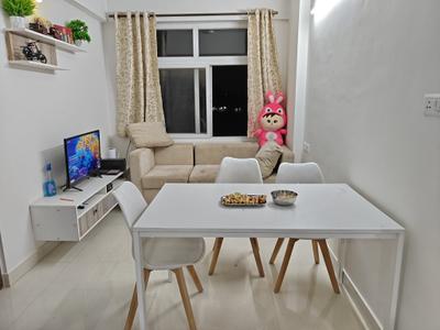 Living Room Image of 978 Sq.ft 3 BHK Apartment / Flat for sale in Sowparnika Indraprastha, Kacharakanahalli,Bisnahalli Bengaluru for Rs. 7500000