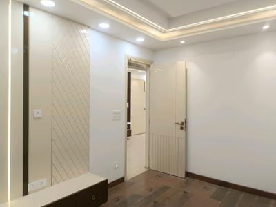 Bedroom Image of 2300 Sq.ft 4 BHK Builder Floor for sale in Aman Spring Valley Floors, Rohini Extension New Delhi for Rs. 33000000