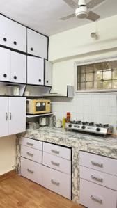 Kitchen Image of 800 Sq.ft 2 BHK Apartment / Flat for rent in Ram Bhuvan, Khar West Mumbai for Rs. 140000