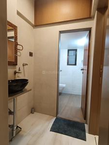Bathroom Image of 1100 Sq.ft 3 BHK Apartment / Flat for rent in Borivali West Mumbai for Rs. 80000