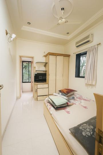 Barton Court II Bedroom 1