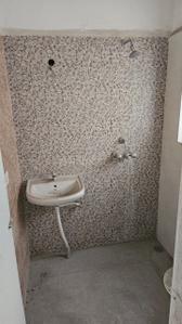 Bathroom Image of 1517 Sq.ft 3 BHK Apartment / Flat for sale in Purti Flowers, Maheshtala Kolkata for Rs. 8500000