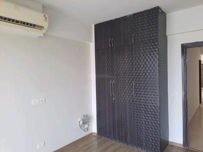 Bedroom Image of 1700 Sq.ft 3 BHK Apartment / Flat for sale in Godrej Oasis, Sector 88A Gurgaon for Rs. 22000000