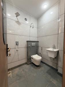 Bathroom Image of 600 Sq.ft 3 BHK Duplex for sale in Razapur Khurd New Delhi for Rs. 11500000