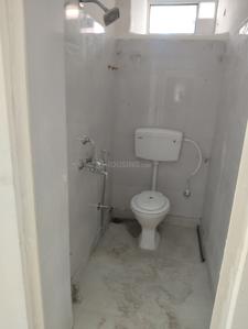 Bathroom Image of 730 Sq.ft 2 BHK Apartment / Flat for sale in Behala Kolkata for Rs. 2650000