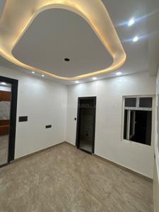 Bedroom Image of 1350 Sq.ft 2 BHK Apartment / Flat for sale in Gold The Royal 107, Sector 107 Noida for Rs. 6885000