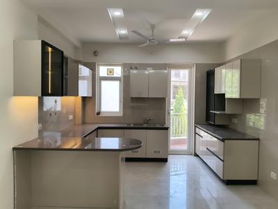Kitchen Image of 1900 Sq.ft 3 BHK Builder Floor for sale in Sector 23 Gurgaon for Rs. 26500000