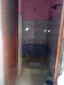 Bathroom Image of 270 Sq.ft 1 RK Independent House for rent in Vasundhara Enclave New Delhi for Rs. 7000
