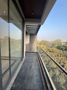 Balcony Image of 5800 Sq.ft 6 BHK Duplex for sale in New Friends Colony New Delhi for Rs. 155000000