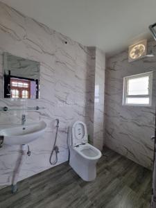 Bathroom Image of 1410 Sq.ft 2 BHK Builder Floor for rent in Six Mile Guwahati for Rs. 17000