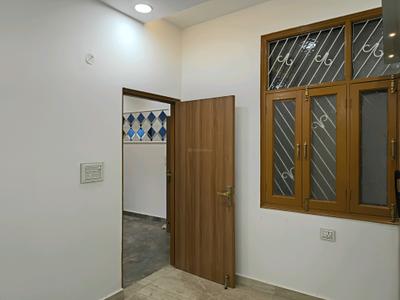 Bedroom Image of 1000 Sq.ft 2 BHK Builder Floor for sale in Indirapuram Ghaziabad for Rs. 7500000
