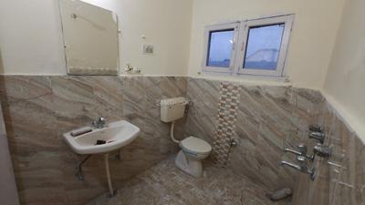 Image of 3000 Sq.ft 3 BHK Builder Floor for rent in Gandhi Nagar, Jammu for Rs. 50000