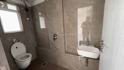 Image of 600 Sq.ft 2 BHK Apartment / Flat for sale in Ghatkopar East, Mumbai for Rs. 16000000