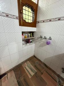 Bathroom Image of 1800 Sq.ft 4 BHK Apartment / Flat for sale in Sector 49 Chandigarh for Rs. 38000000