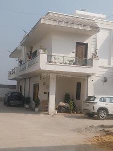 Image of 2300 Sq.ft 4 BHK Villa for sale in Noida Extension, Greater Noida for Rs. 11477000
