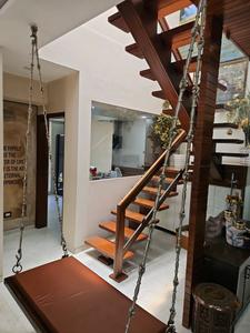Passage Image of 2500 Sq.ft 3 BHK Apartment / Flat for sale in National Kamal Kunj, Matunga East Mumbai for Rs. 80000000