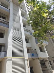 Image of 1800 Sq.ft 3 BHK Apartment / Flat for rent in Nayantara Presidency, Indira Nagar, Nashik for Rs. 19000
