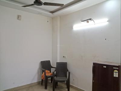 Living Room Image of 750 Sq.ft 2 BHK Builder Floor for rent in Ranjeet Nagar New Delhi for Rs. 30000